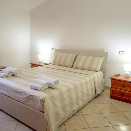 House Via Monserrato Apartamento *