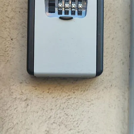House * Sestu